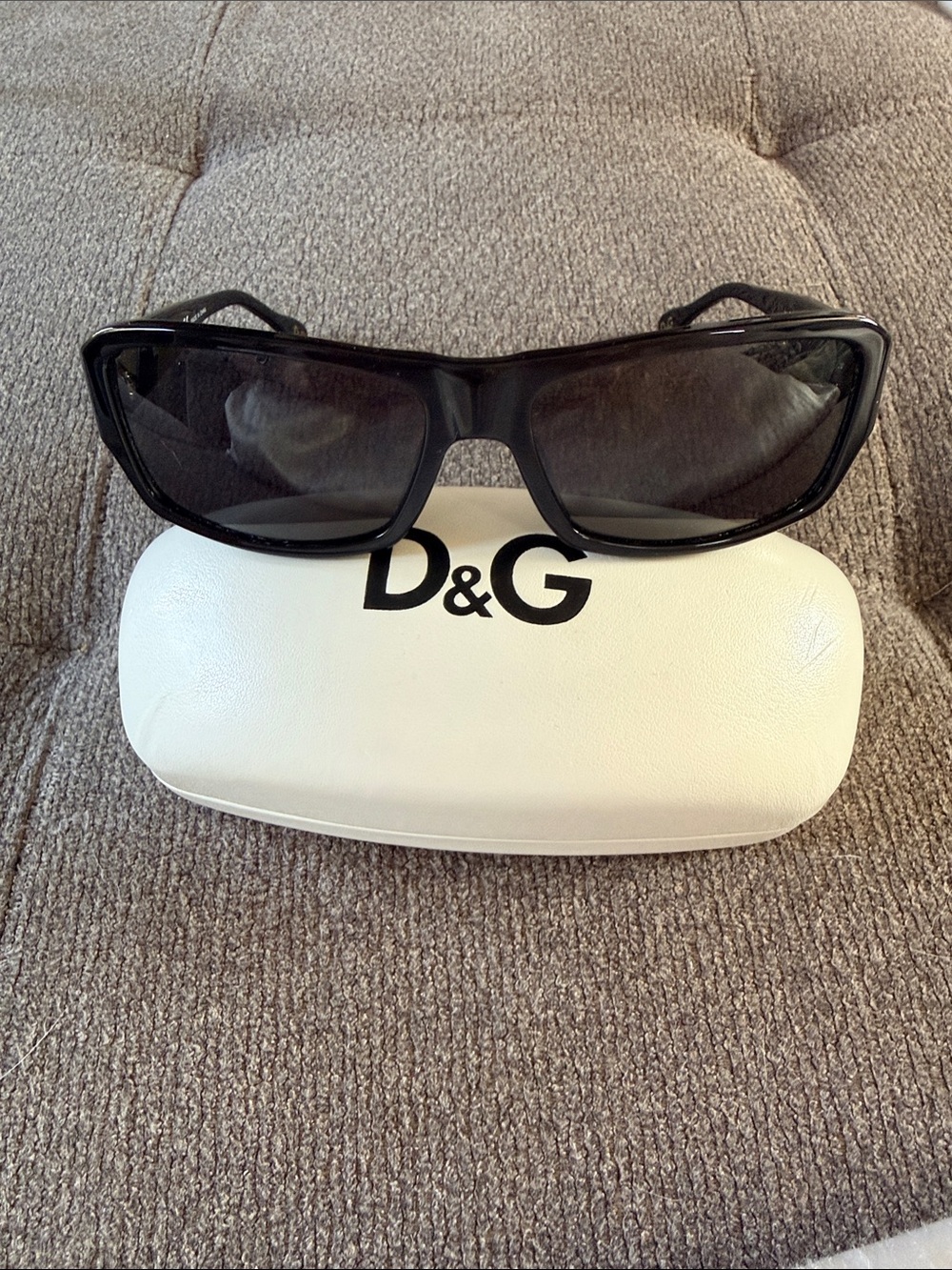 Dolce & Gabbana DG 3060 black sunglasses